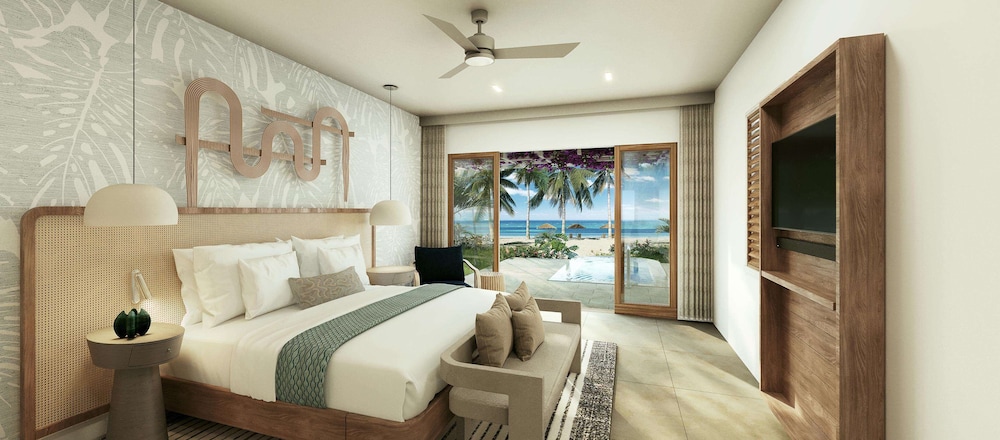 Beachfront One-Bedroom Butler Villa Suite with Private Pool (BVJP). photo 1