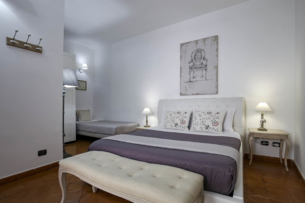 Apartment, 1 Bedroom, Courtyard View (4 adults)