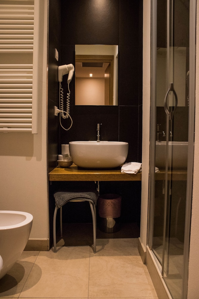 Superior Triple Room photo 3