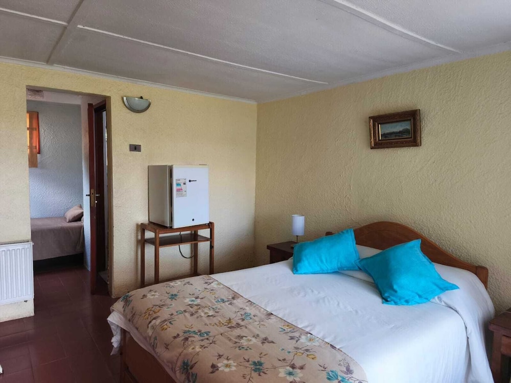 Classic Quadruple Room, Lake View photo 2
