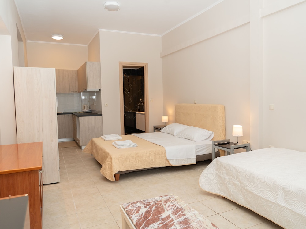 Comfort Apartment photo 2