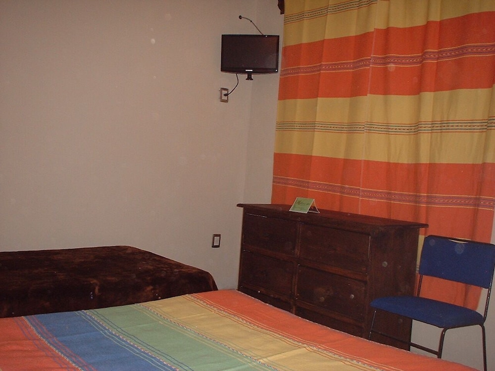 Basic Triple Room photo 1
