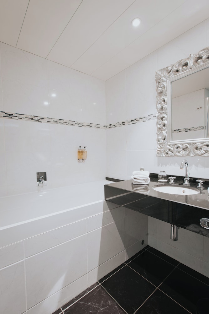 Superior Double Room - Photo 4
