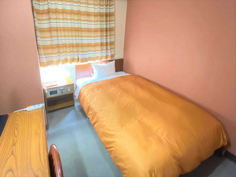 Single Room, Smoking photo 1