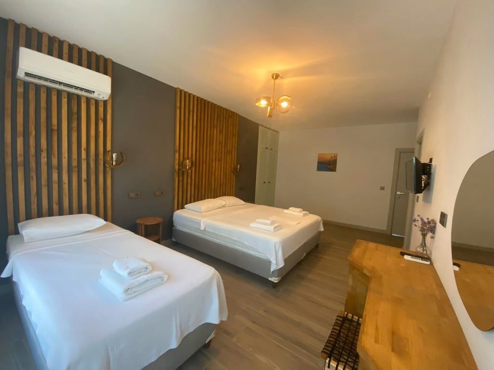 Triple Room, Garden View photo 1