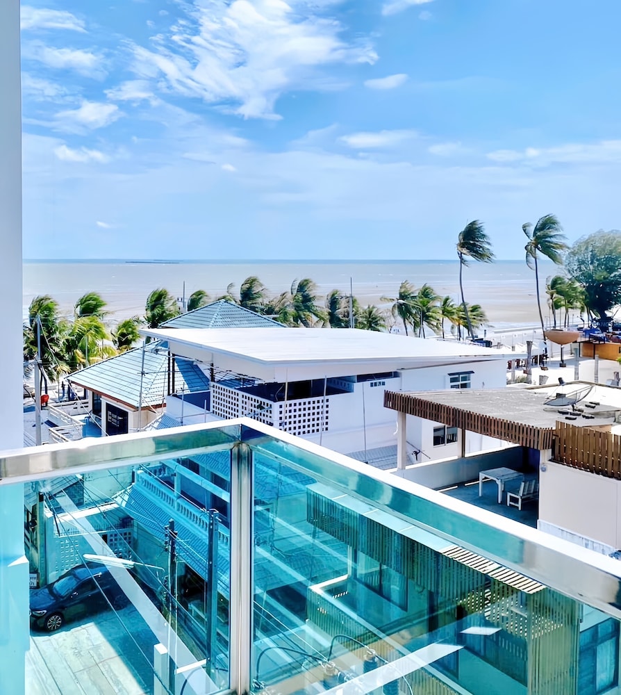 Superior Room, 1 Bedroom, Balcony, Sea View photo 2