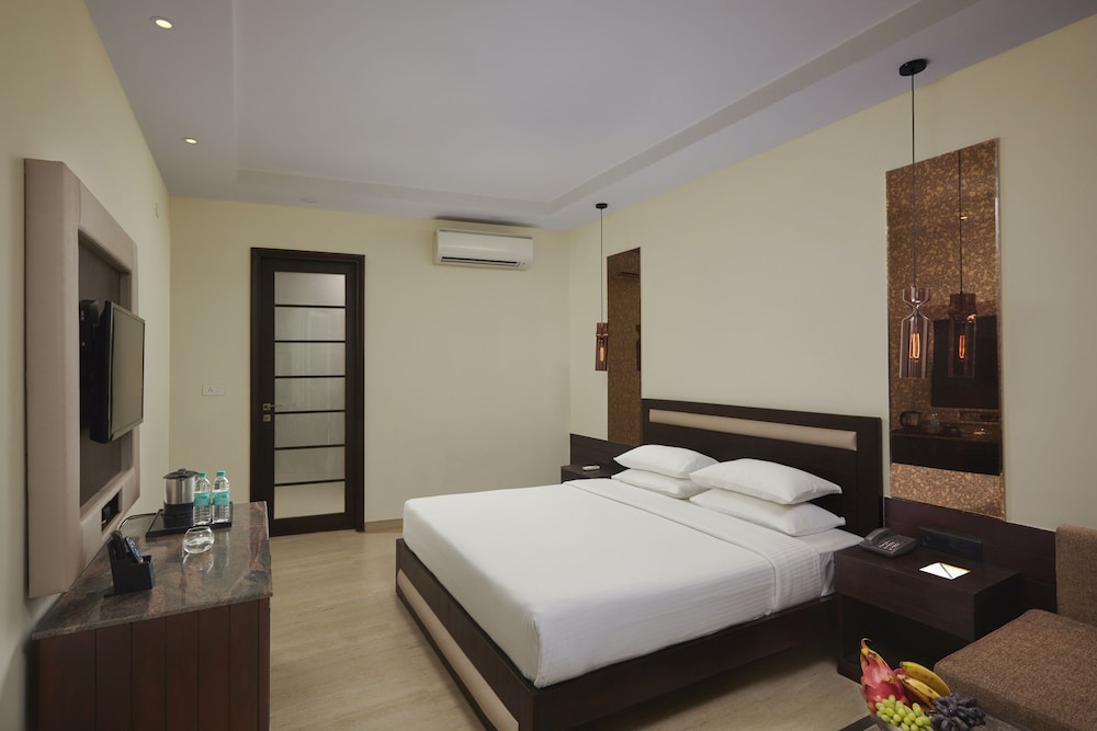 Premier Room - Photo 1