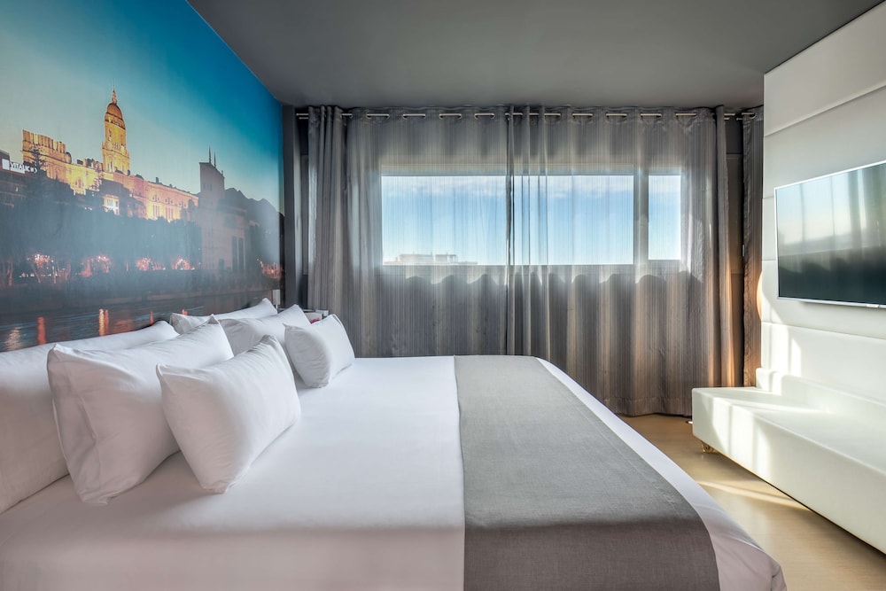 Junior Suite (Deluxe) photo 2