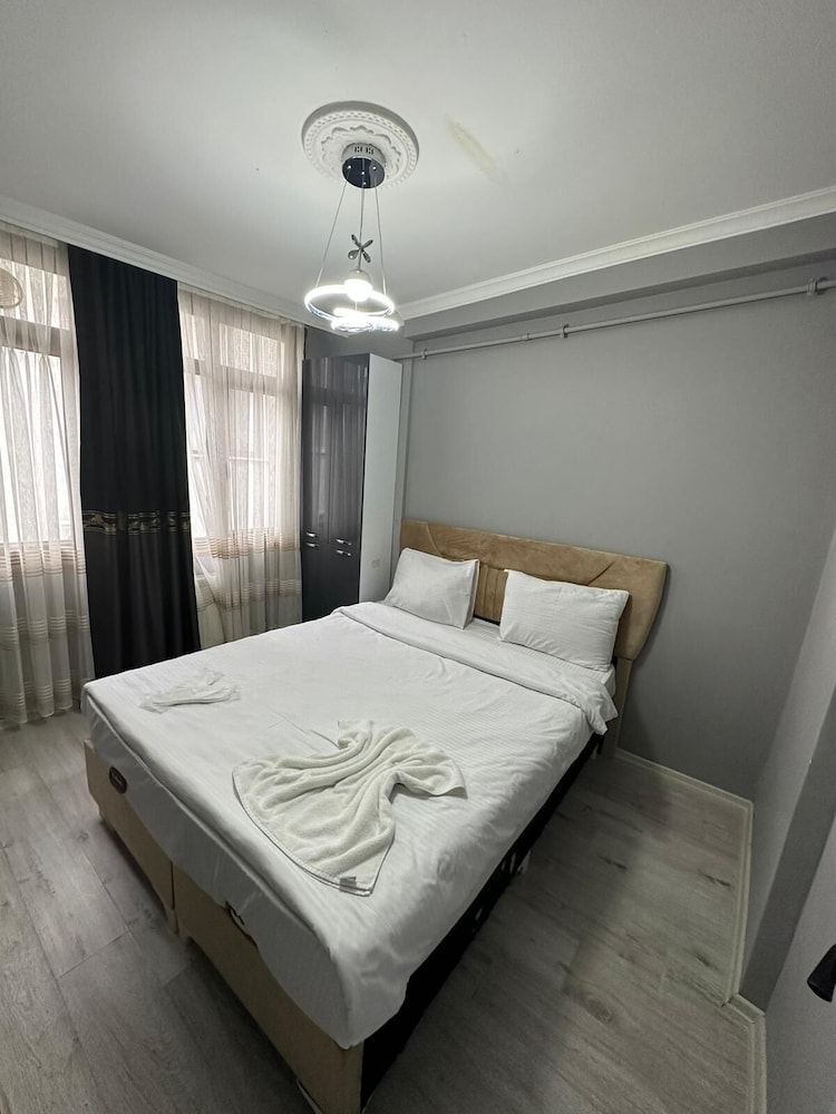 Club Apartment photo 1