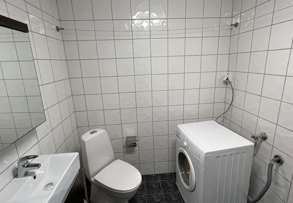 Comfort Apartment, 1 Bedroom, Kitchenette, Annex Building photo 2