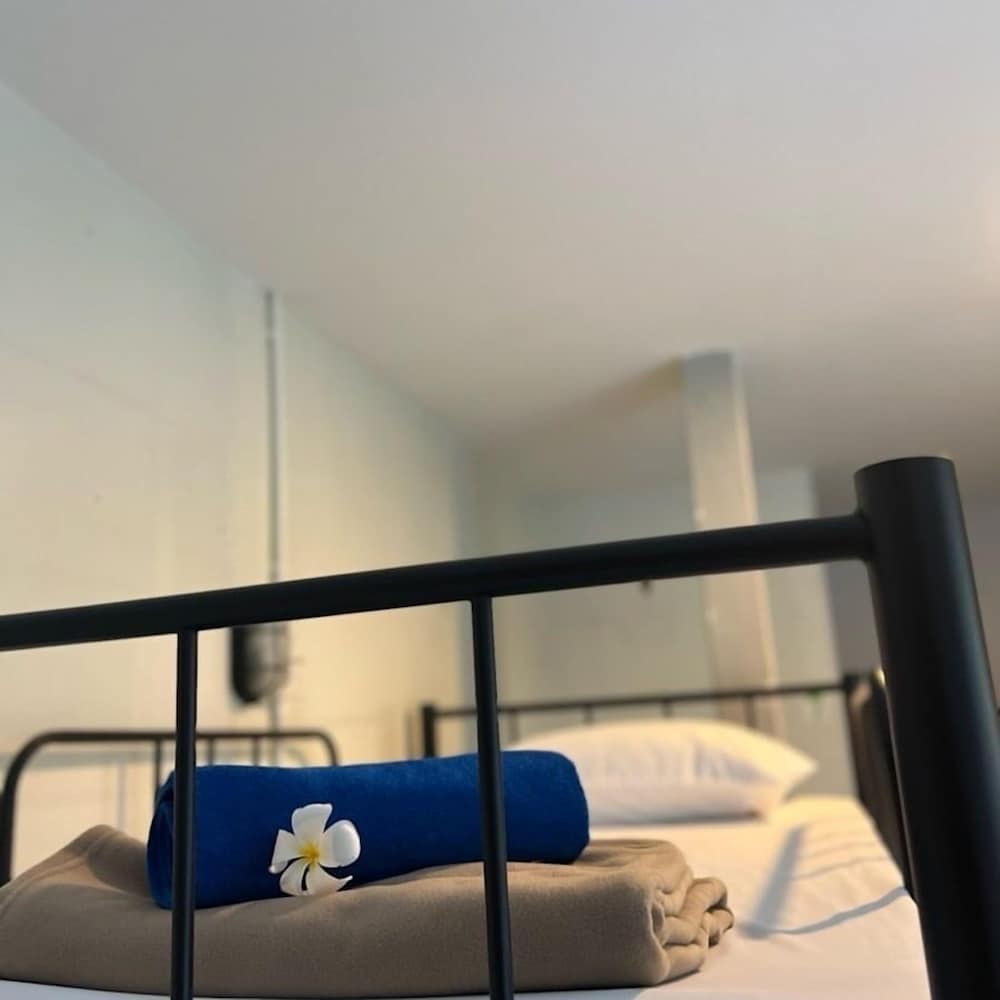 Shared Dormitory, City View