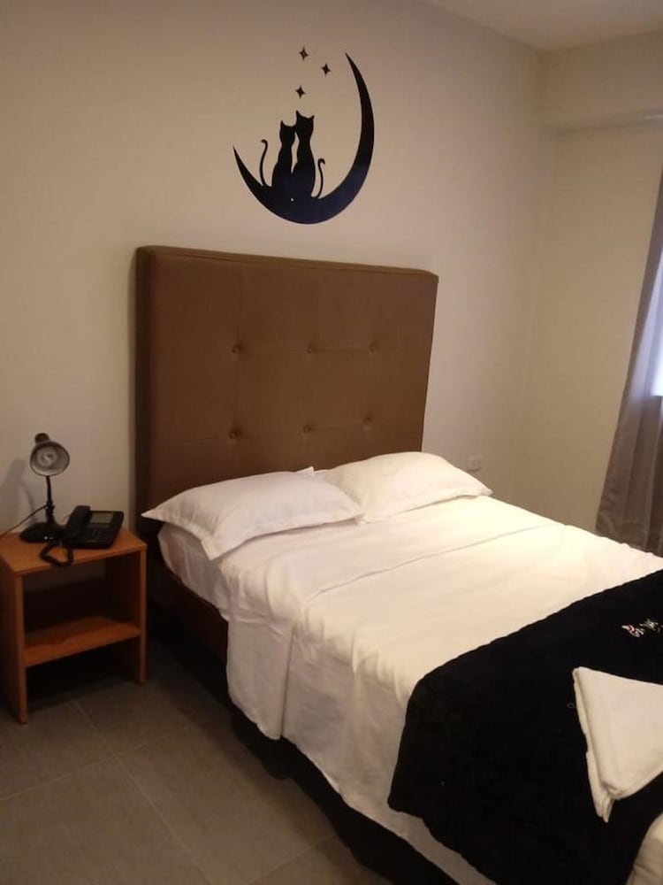 Honeymoon Room photo 3