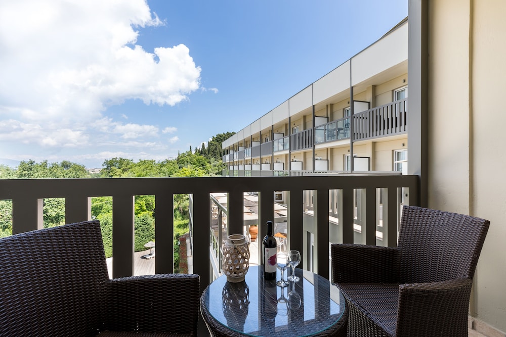 Ariti Grand Hotel, Billede 4