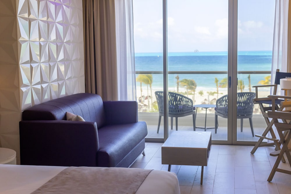 Junior Suite Ocean View - Photo 1