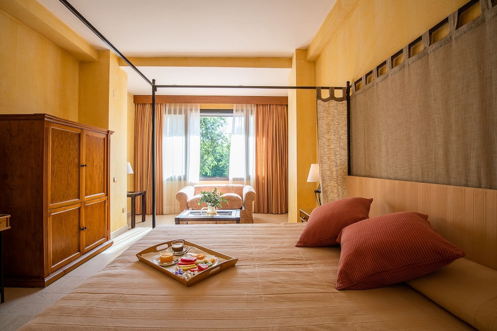 Superior Double Room, 2 Twin Beds