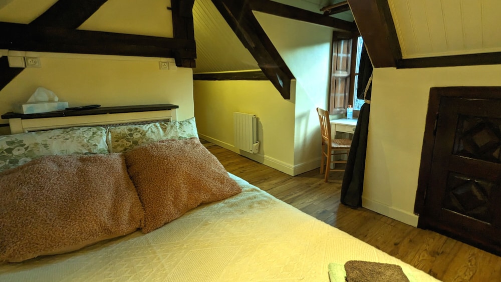 Comfort Studio Suite, 1 Double Bed, Non Smoking, Private Bathroom photo 1