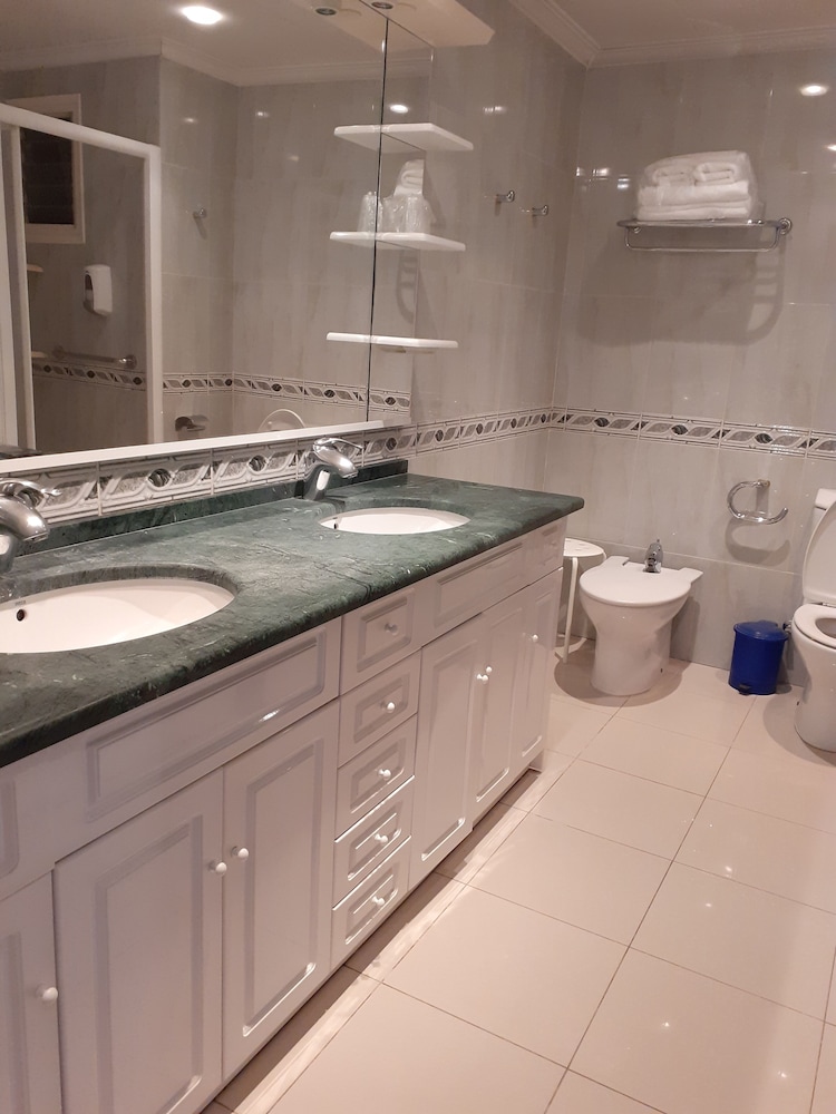 Quadruple room with terrace, 4 people - Photo 4