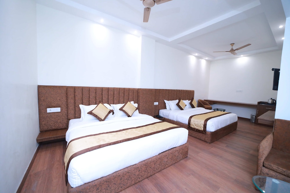 Superior Room - Photo 10
