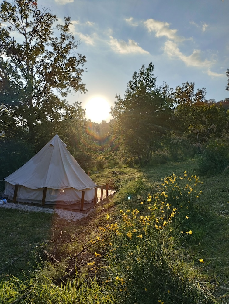 Exclusive Tent