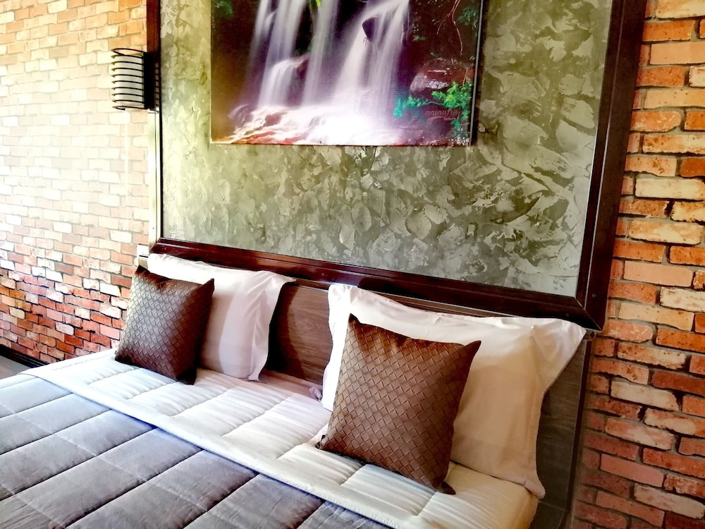 Standard Room - Photo 1
