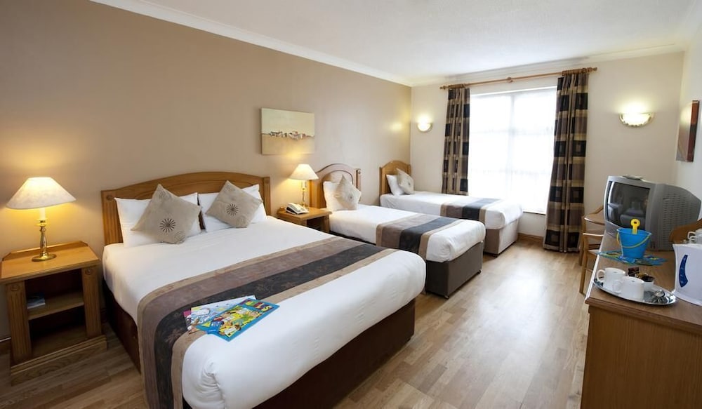 Family Quadruple Room photo 1