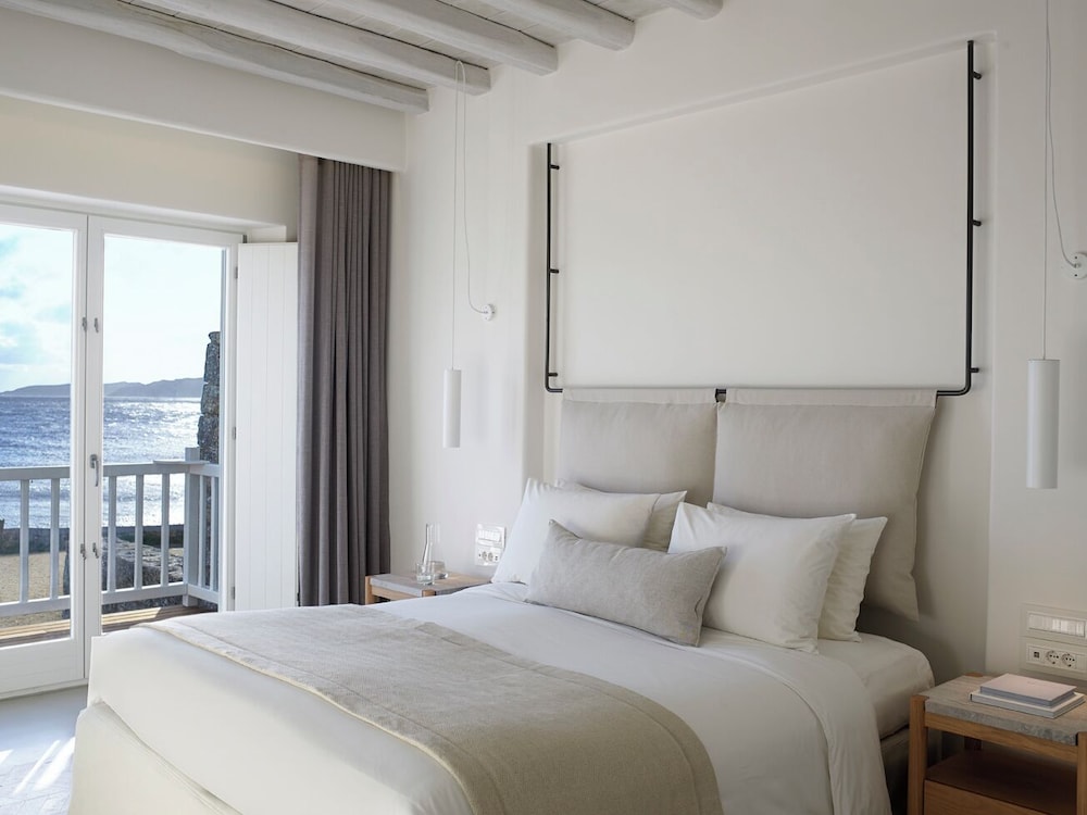 The Coast Beachfront Suite photo 2