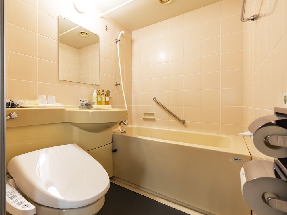 Single Room, Smoking (Eco Plan - No Daily House Keeping) - Photo 9