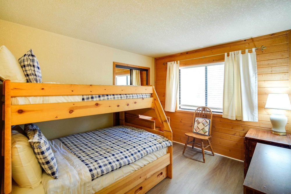 House (2 Bedrooms) photo 1