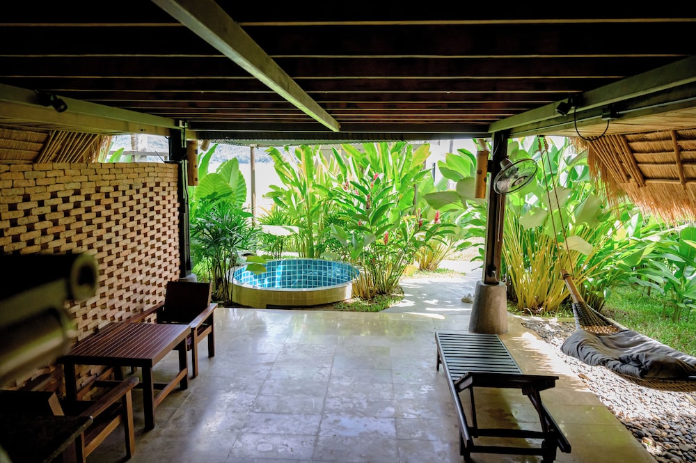 Bamboo Duplex Suite Villa 2 - Photo 9