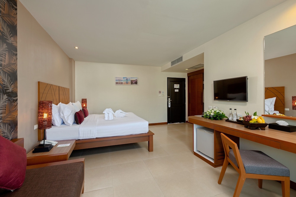 Premier Room - Photo 1