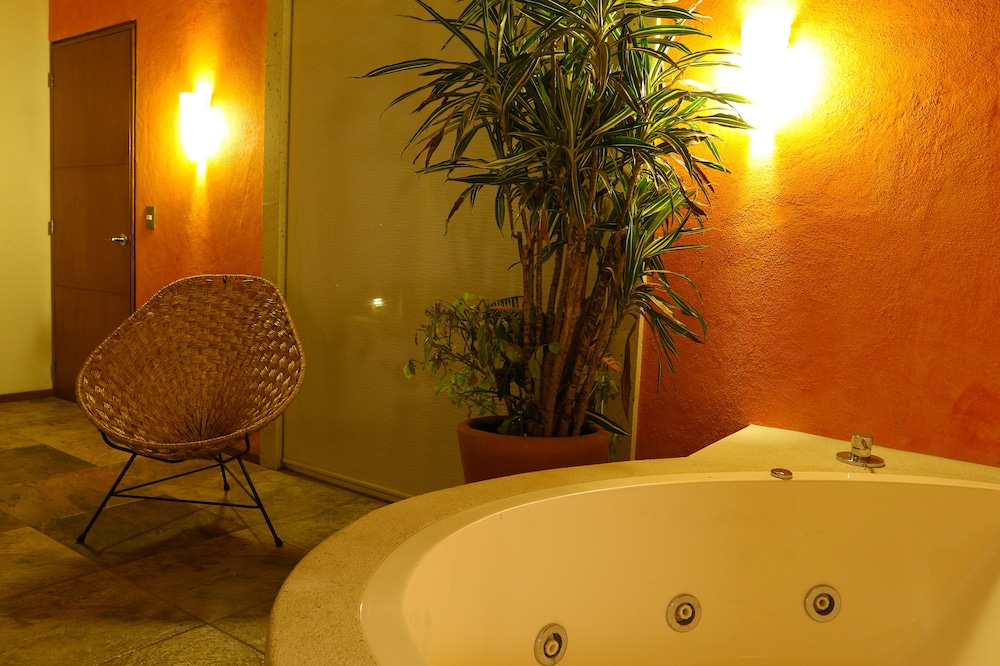 Pool view AMORE photo 3