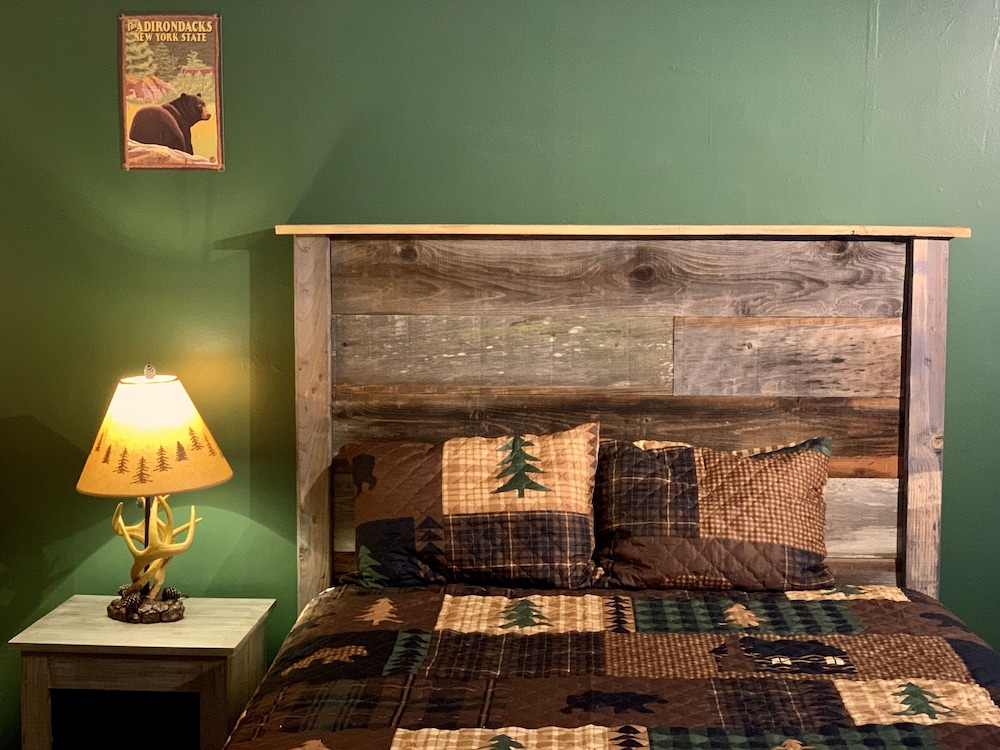 Standard Studio, 1 Queen Bed, Kitchenette photo 1