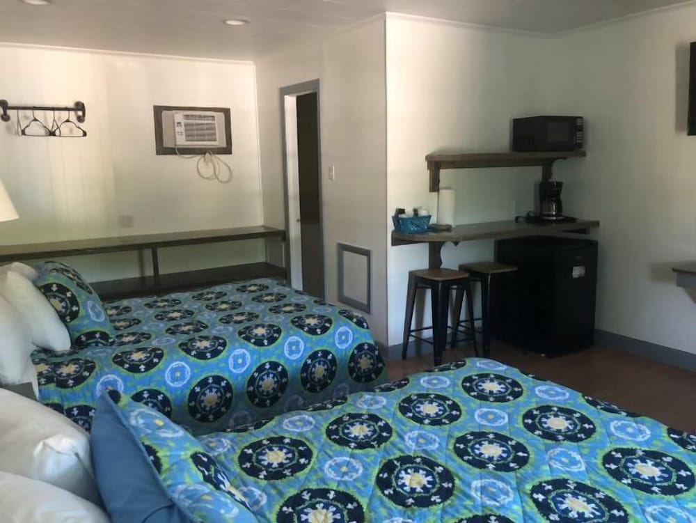 Classic Double Room No Pets photo 3