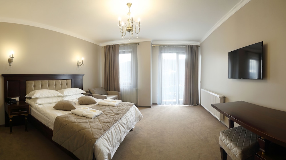 Deluxe Double Or Twin Room photo 1
