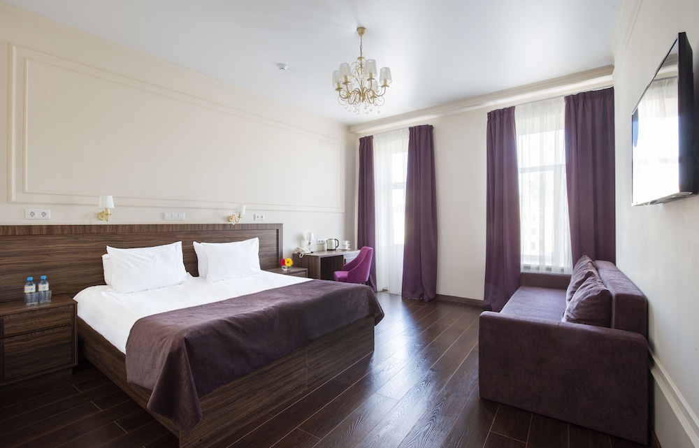 Superior Double or Twin Room, Beachfront photo 1