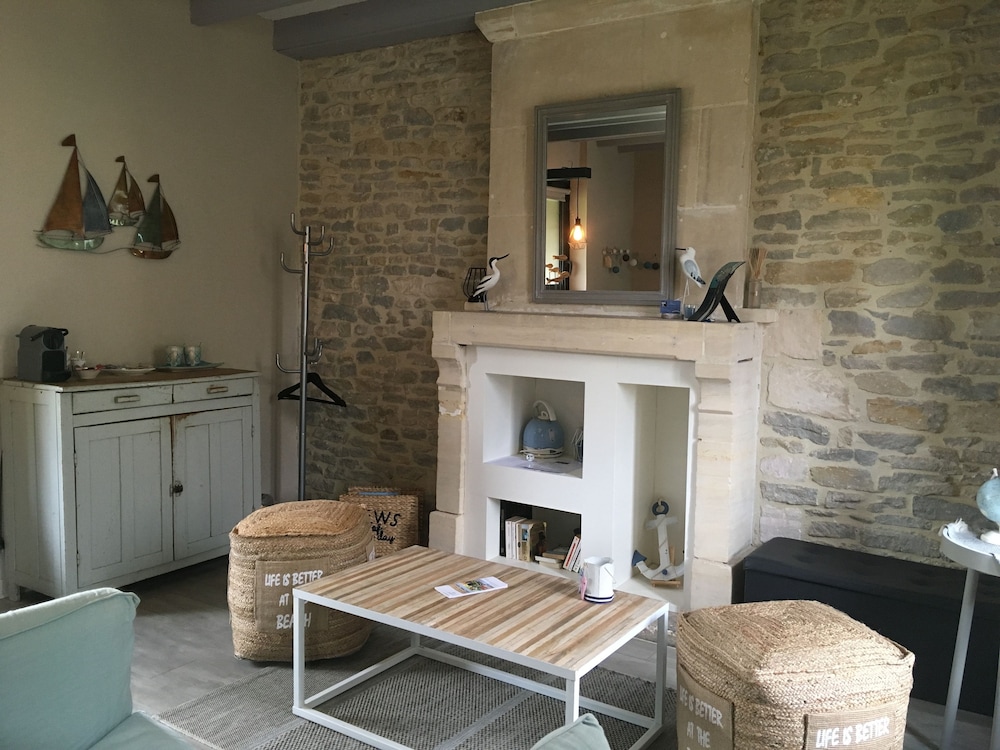Family Room photo 2