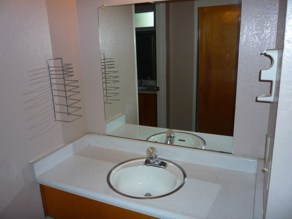 Standard Single Room photo 3