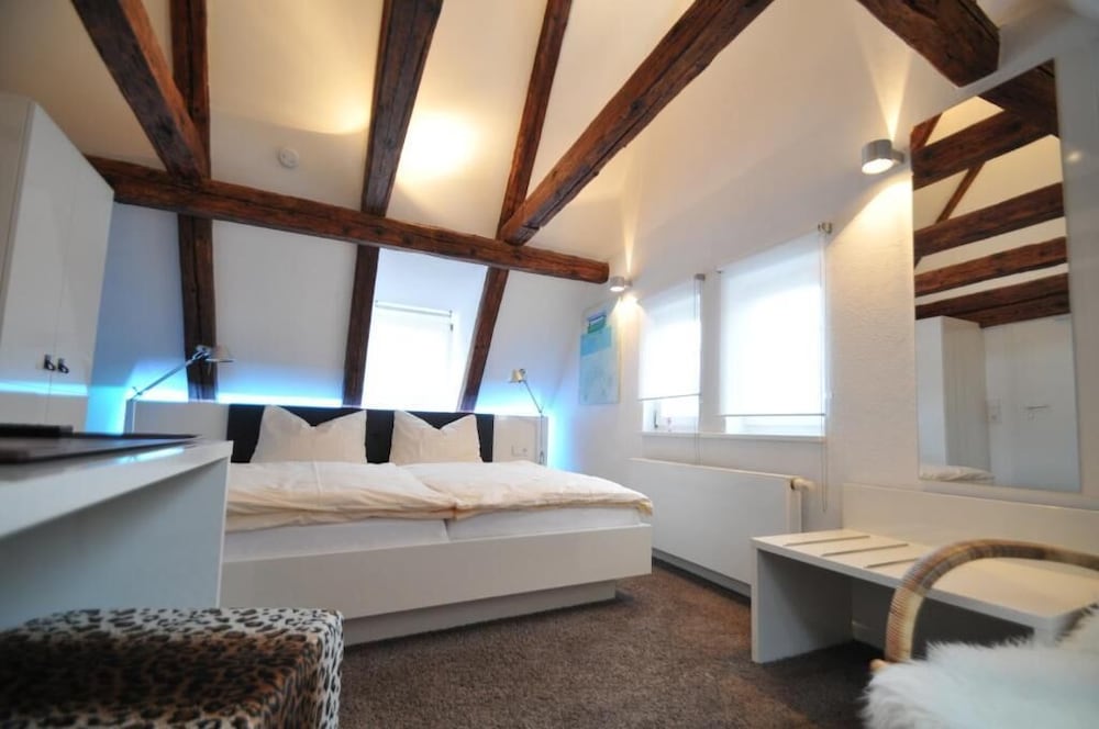 Comfort Double Room, City View