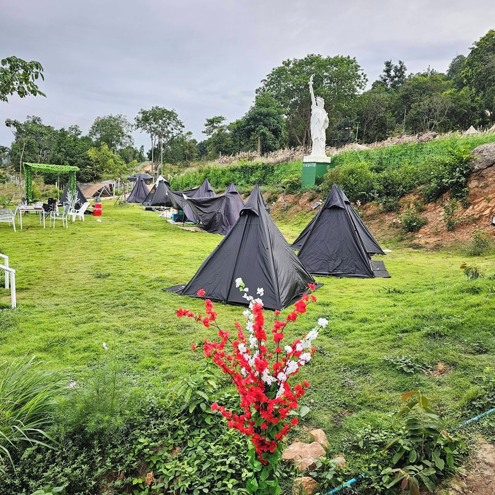 Standard Tent - Photo 8
