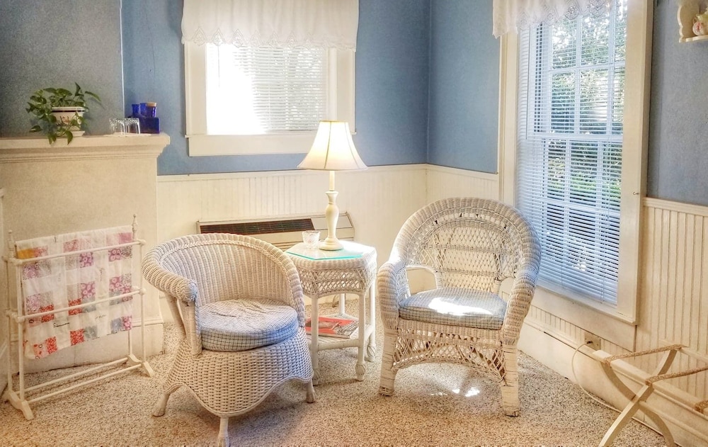 The Wicker Room photo 2