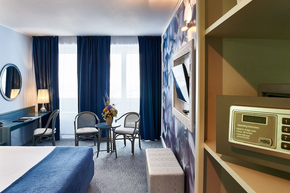 Standard Double Room - Photo 3