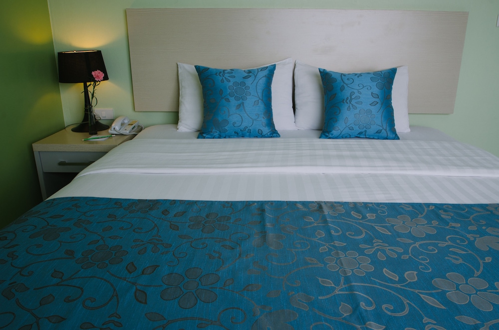 Standard Room, Balcony - Photo 7