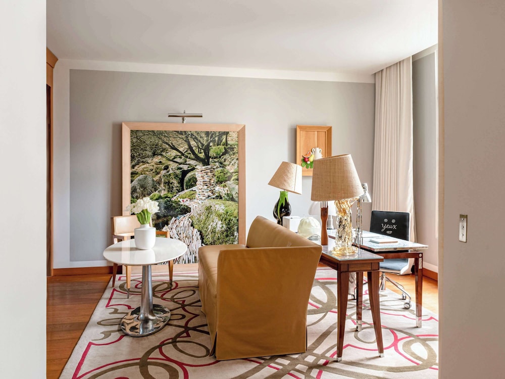 Hôtel Le Royal Monceau Raffles Paris other photo
