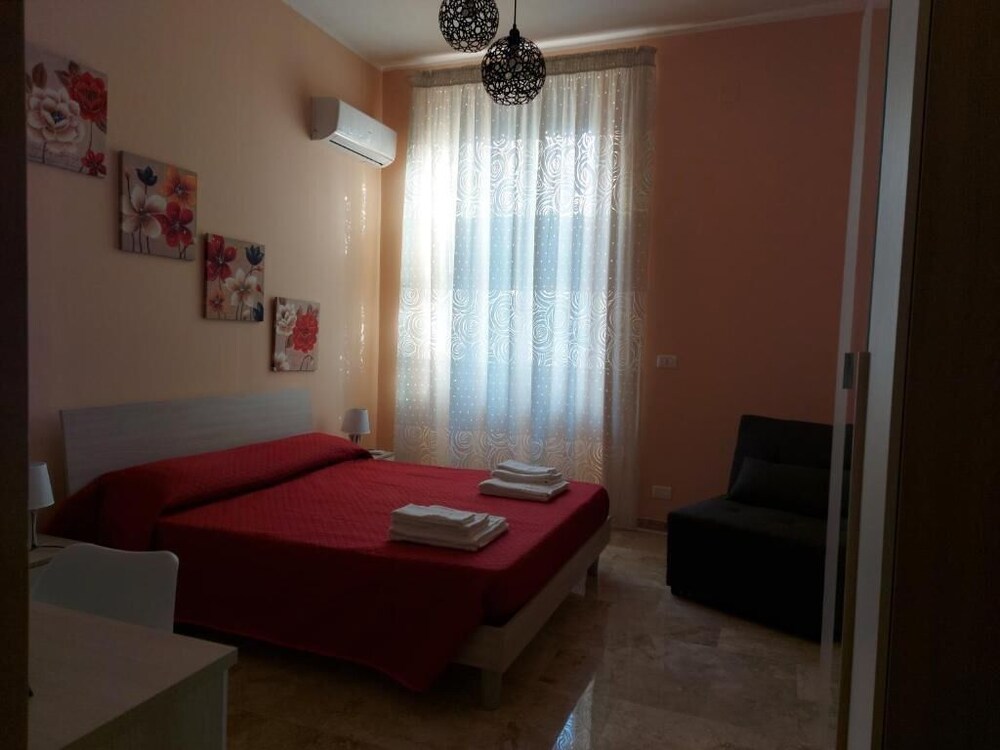Family Room, City View