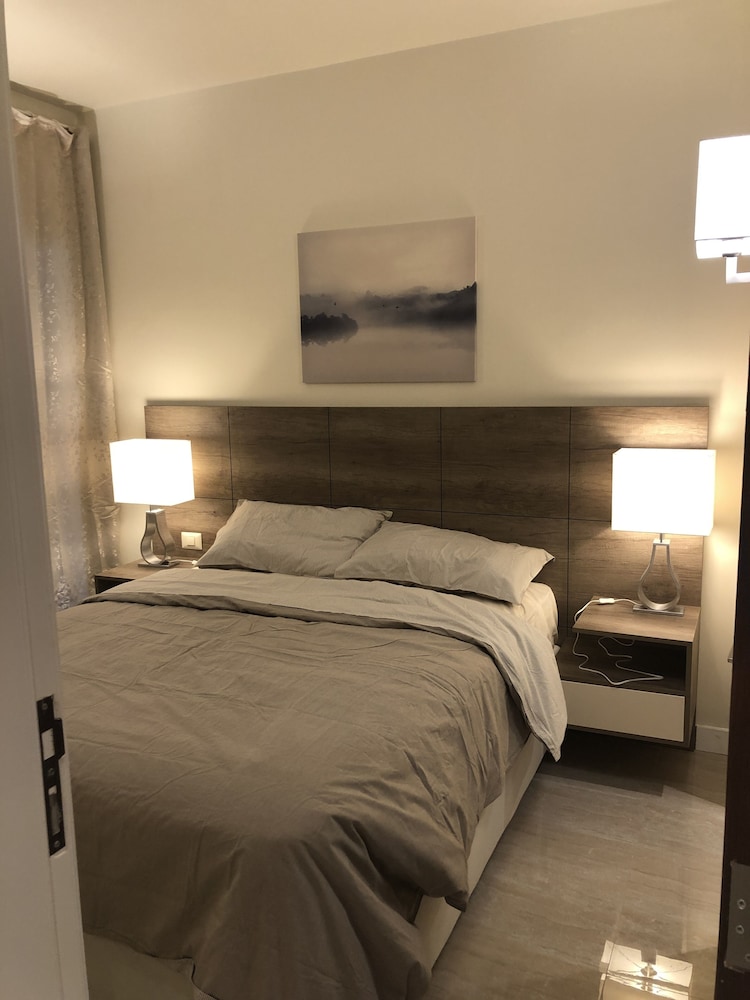 Deluxe Apartment, 1 King Bed with Sofa bed, Sea View photo 1