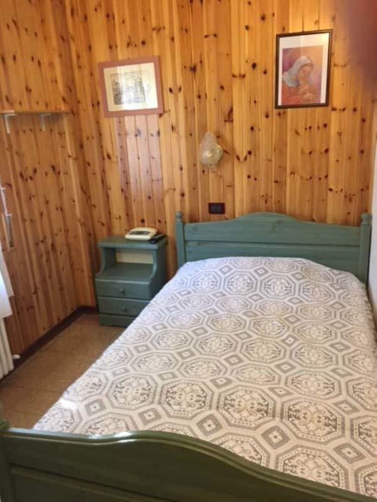 Double Or Twin Room photo 3