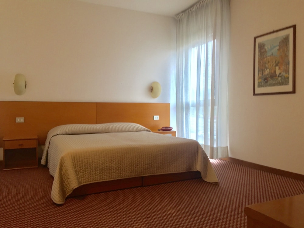 Quadruple Room photo 1