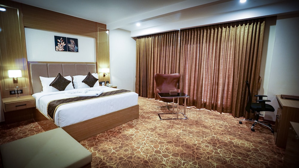 Executive Room - Photo 4