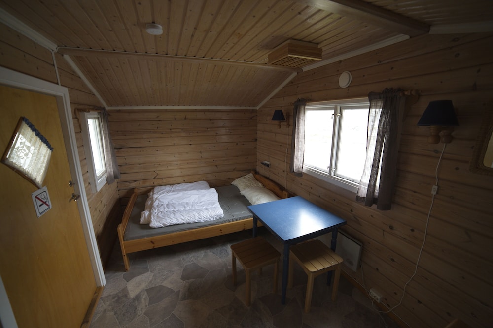 Cabin, Shared Bathroom (11) photo 2