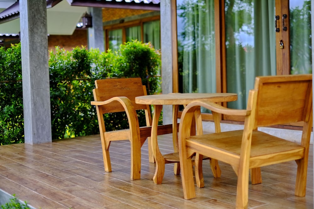 Garden View Bungalow photo 2